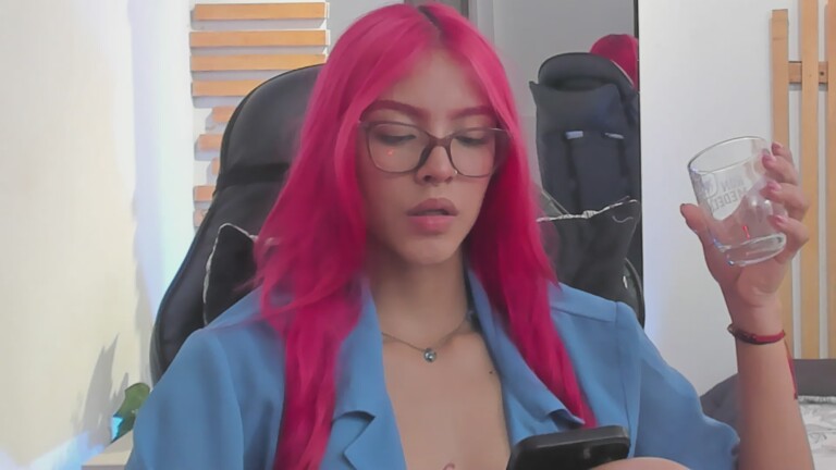 KristensClark's Streamate show and profile