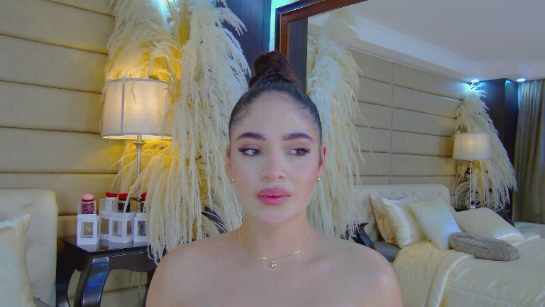 AnaKova's Streamate show and profile