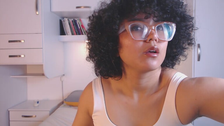 MartinaRuis's Streamate show and profile