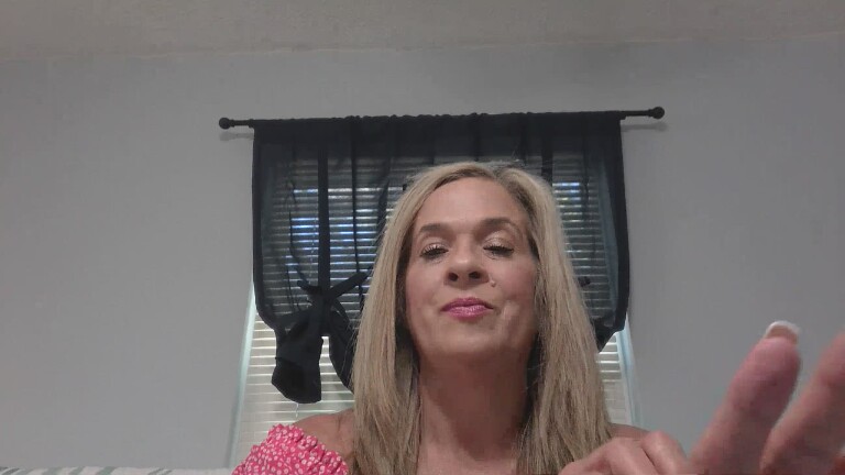 BustyDDBrooke's Streamate show and profile