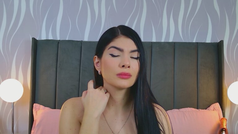 ManuelaOcampoz's Streamate show and profile