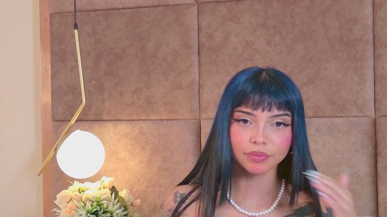 AlanaPierce's Streamate show and profile