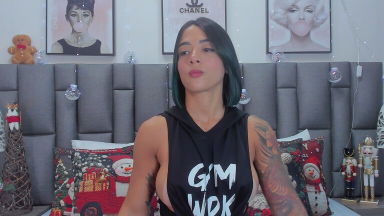 AmberrGreey's Streamate show and profile