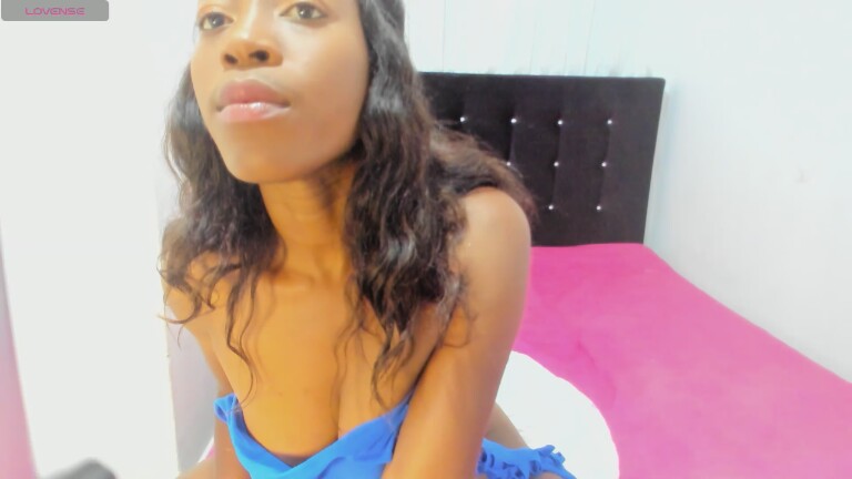 SophiaJackkson's Streamate show and profile