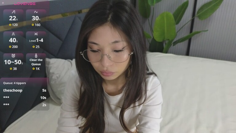 ScarletxIce's Streamate show and profile