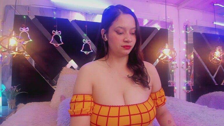 Miacharlotth's Streamate show and profile