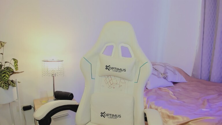 Isalopezz's Streamate show and profile