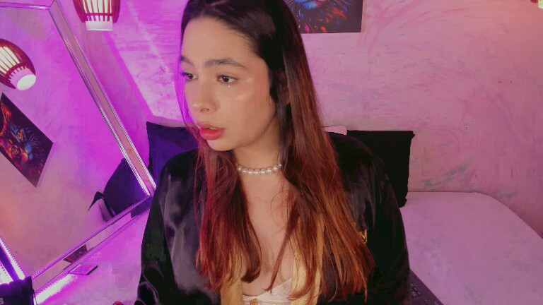 AnnaWhhitte's Streamate show and profile