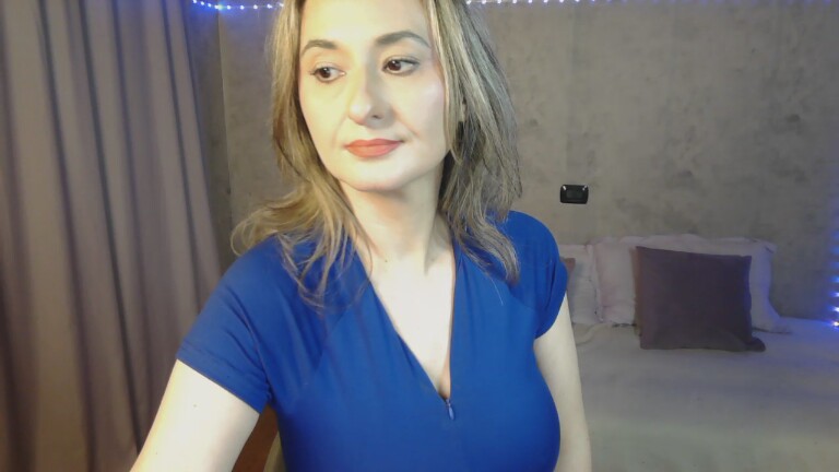 Alexabecks's Streamate show and profile