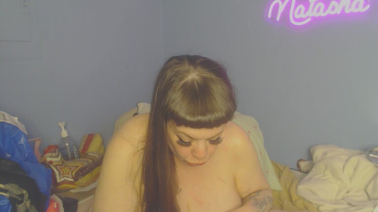 NatashaSalad's Streamate show and profile