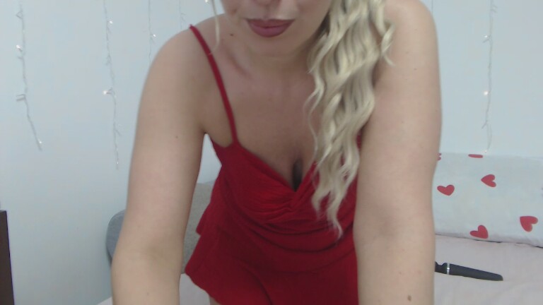 CARMIYNNA's Streamate show and profile