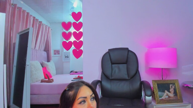 Grace_Jonees's Streamate show and profile