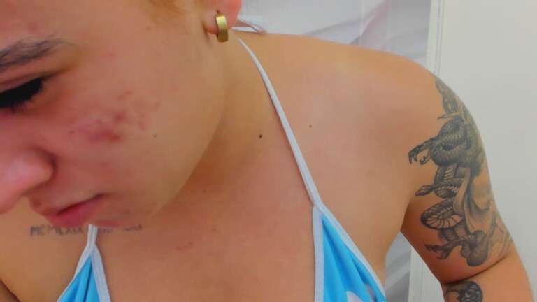 Martina_conor's Streamate show and profile