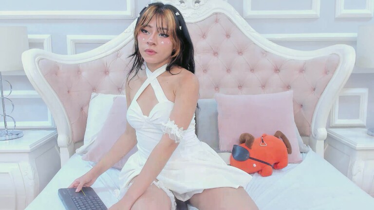 Alisha_Kitty's Streamate show and profile