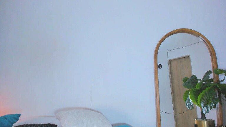 StephanyGray's Streamate show and profile