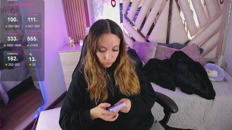 NyxAndria's Streamate show and profile