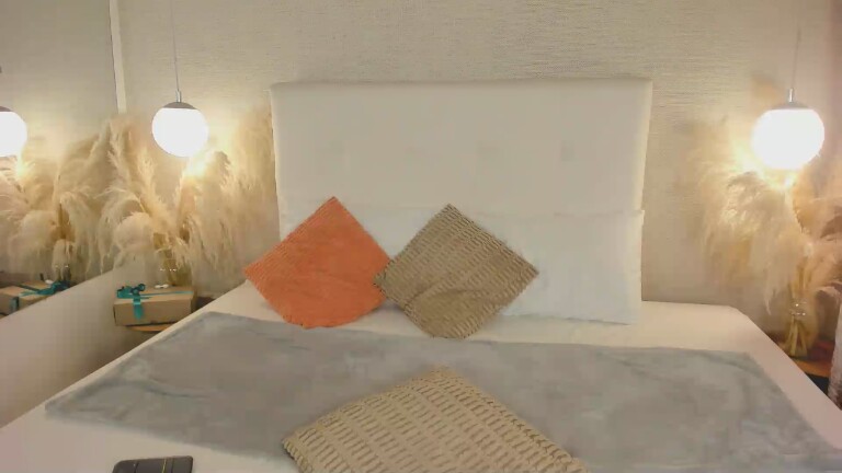 JenCampbell's Streamate show and profile