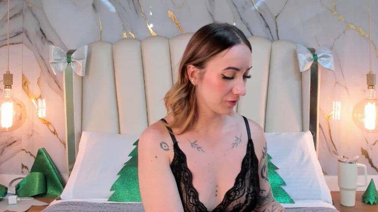 HannahLane's Streamate show and profile