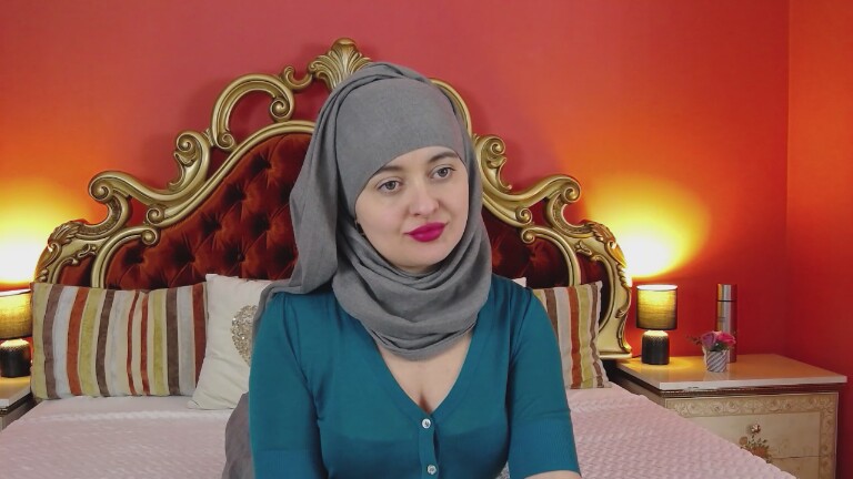 ANNALYAx's Streamate show and profile