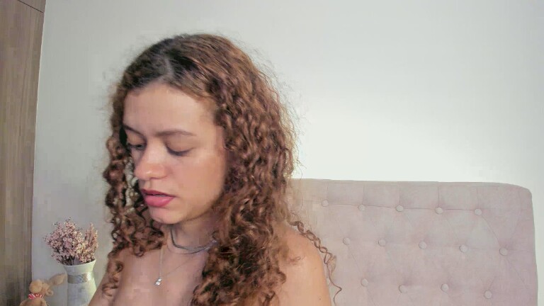 EmiliaJons's Streamate show and profile