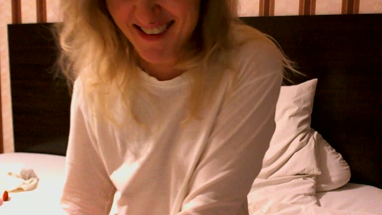 xShineLanax's Streamate show and profile