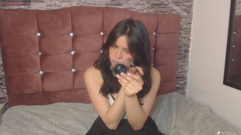 JasmineSinclar's Streamate show and profile