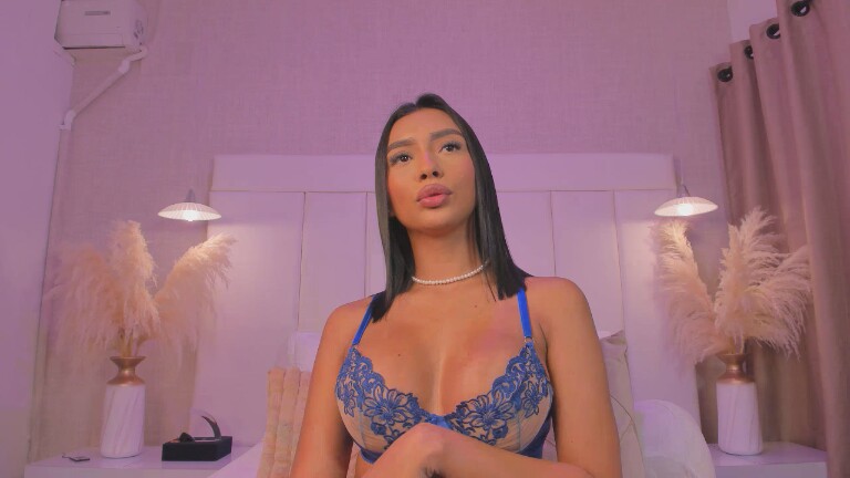 NikoJhon's Streamate show and profile