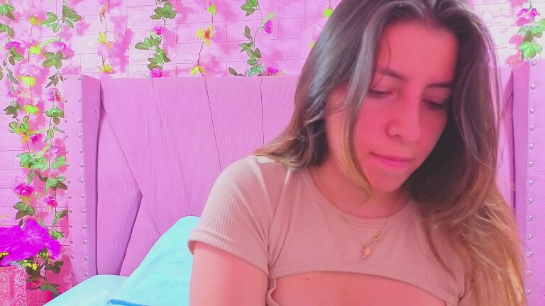 AlyyBrown's Streamate show and profile