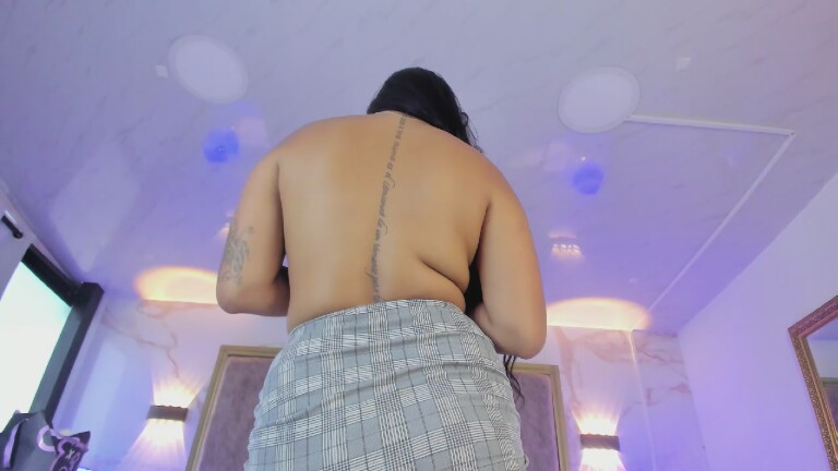 MartiinaFox's Streamate show and profile