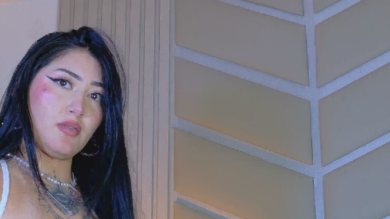 EllieKlark's Streamate show and profile