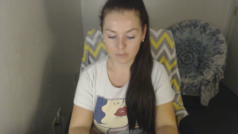 AriaMae's Streamate show and profile