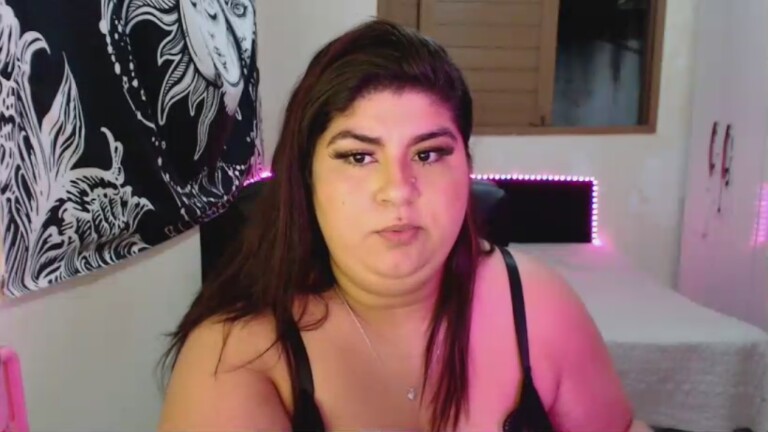 Yasmini's Streamate show and profile