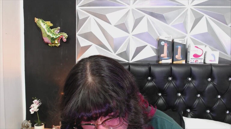 EmmaLush's Streamate show and profile