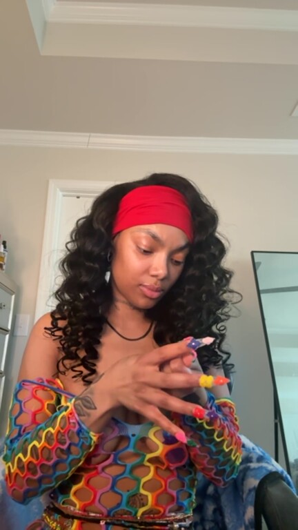 imeverythingg's Streamate show and profile