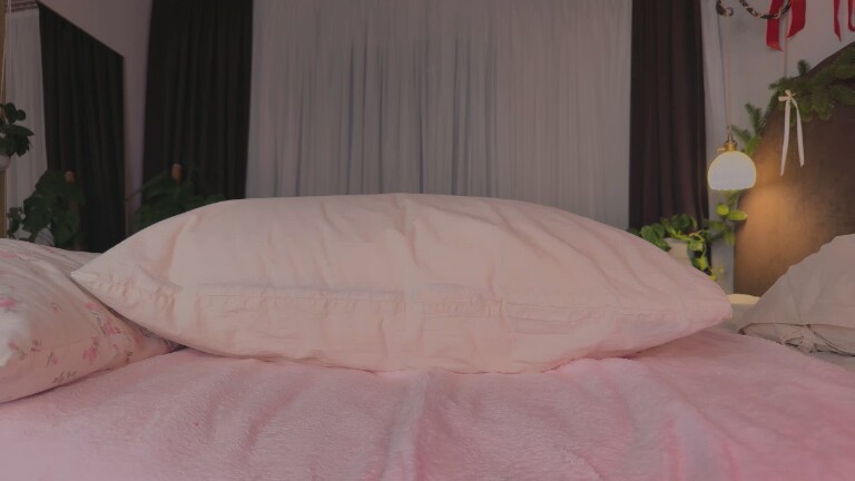 BambiFawn's Streamate show and profile