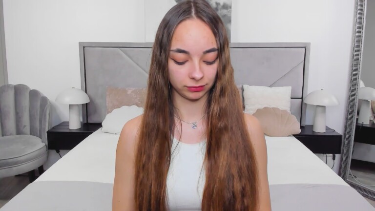 Verba's Streamate show and profile