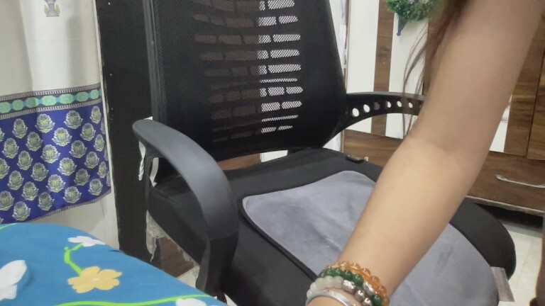 cuteira's Streamate show and profile