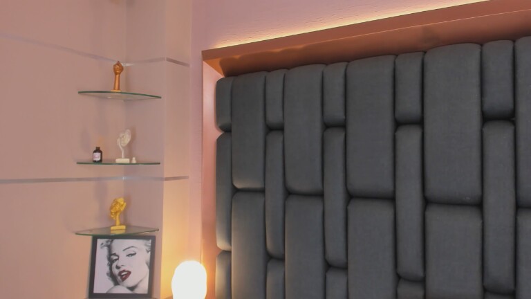 LIISAMENDEZ's Streamate show and profile