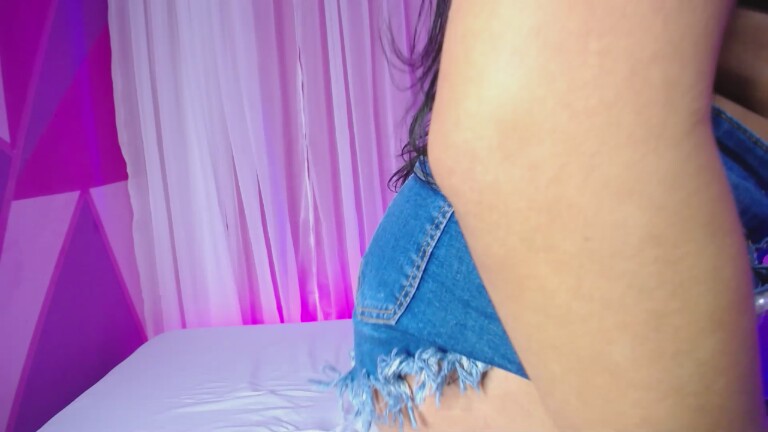 LoryBonny's Streamate show and profile