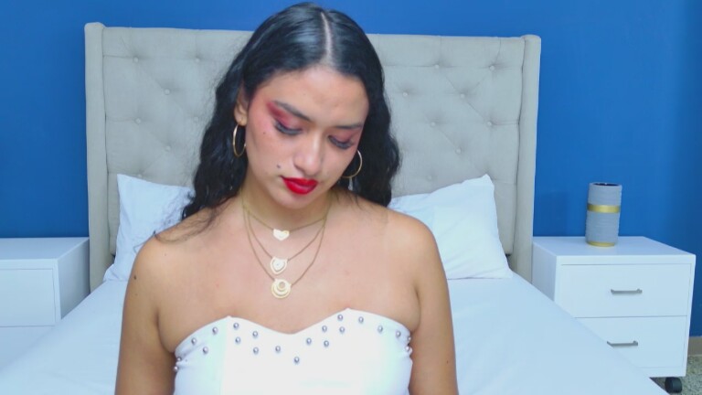 AdalinaVera's Streamate show and profile