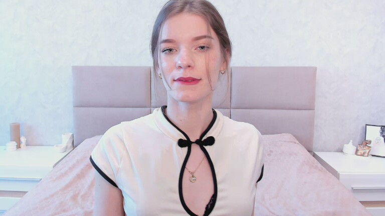 MYasmina's Streamate show and profile