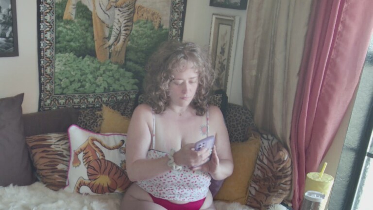 ArieLabai's Streamate show and profile