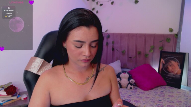 IsabelleColette's Streamate show and profile