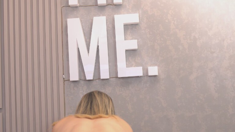 IsaBonet's Streamate show and profile