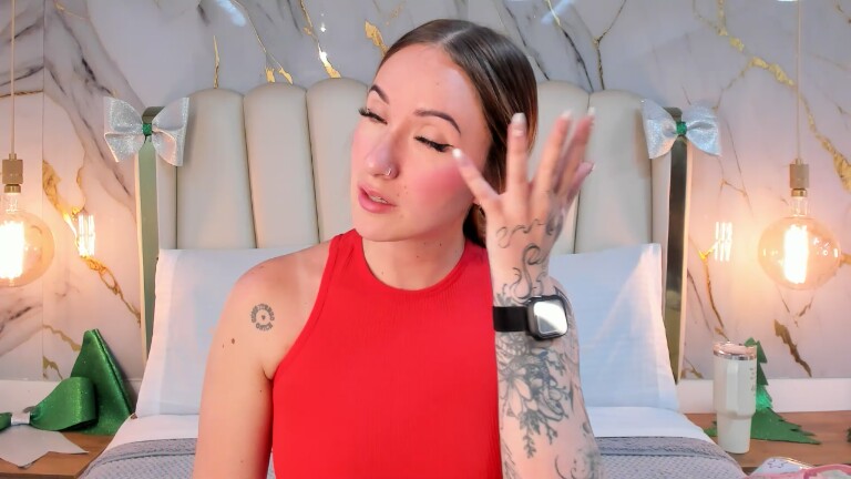 HannahLane's Streamate show and profile