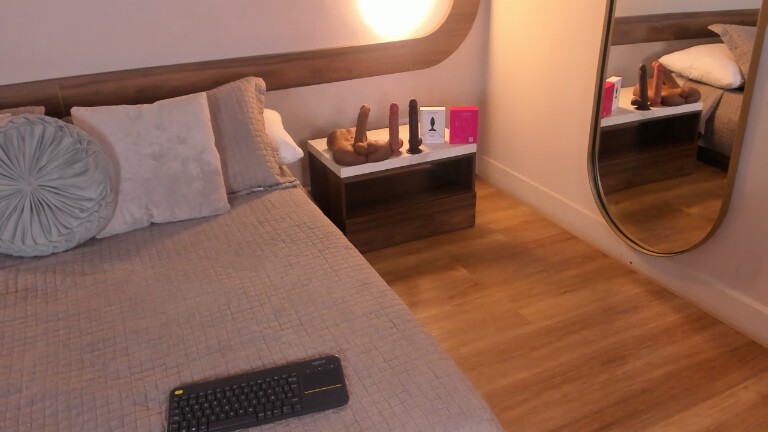 Brenda_Lamar's Streamate show and profile