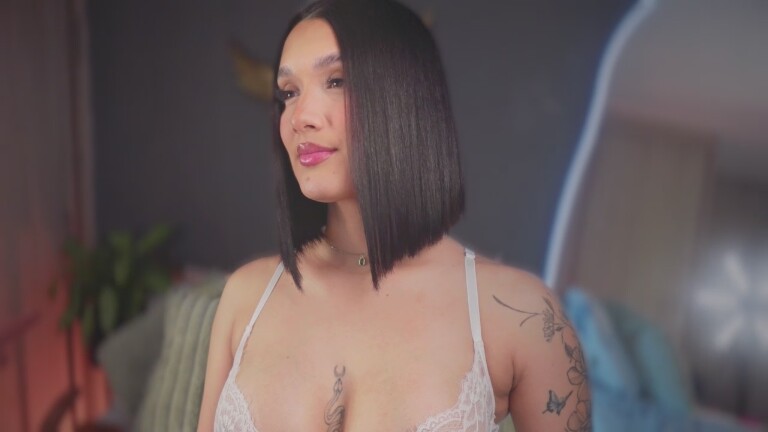 Lotie_Cox's Streamate show and profile