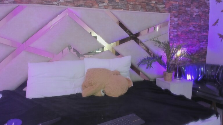 megan_devon's Streamate show and profile