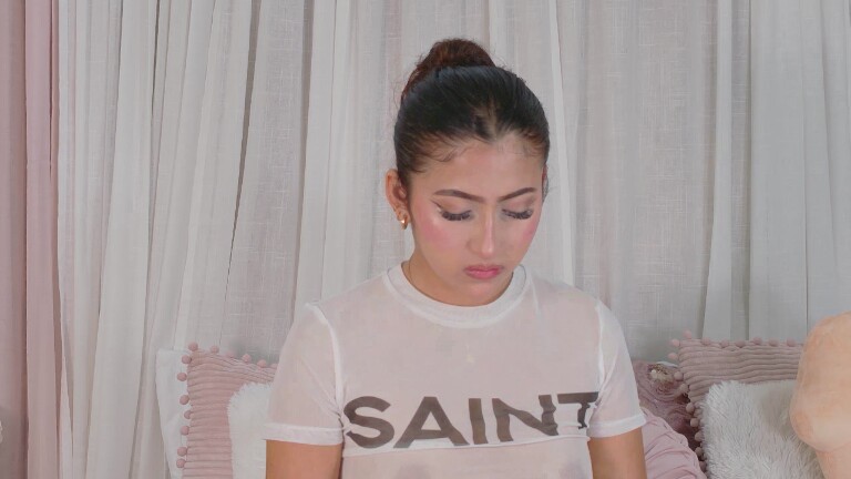 LiaBoston's Streamate show and profile