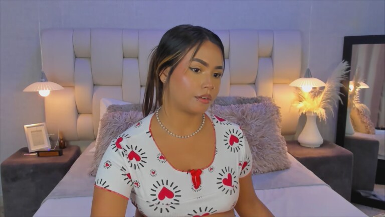 EmmaPrinncess's Streamate show and profile